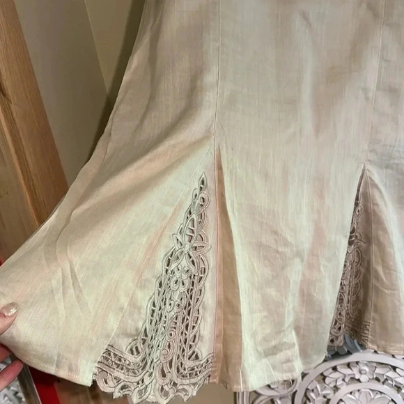 ESSENCE Embroidered two piece set - Picture 6 of 8